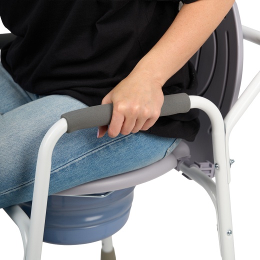 Кресло-туалет для инвалидов Армед KR811